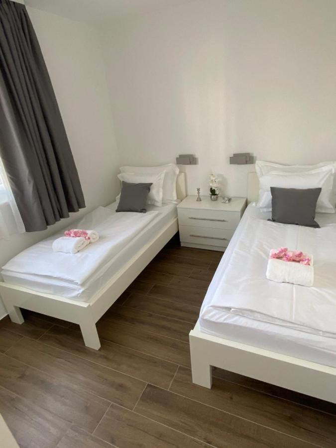 Holiday Luxury Resort Sundance Trogir Eksteriør billede